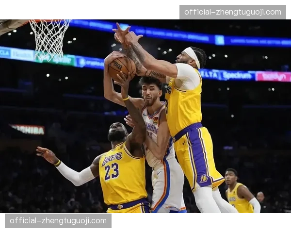 三组2-0领先局面已形成 湖人骑士雷霆握有晋级主动权